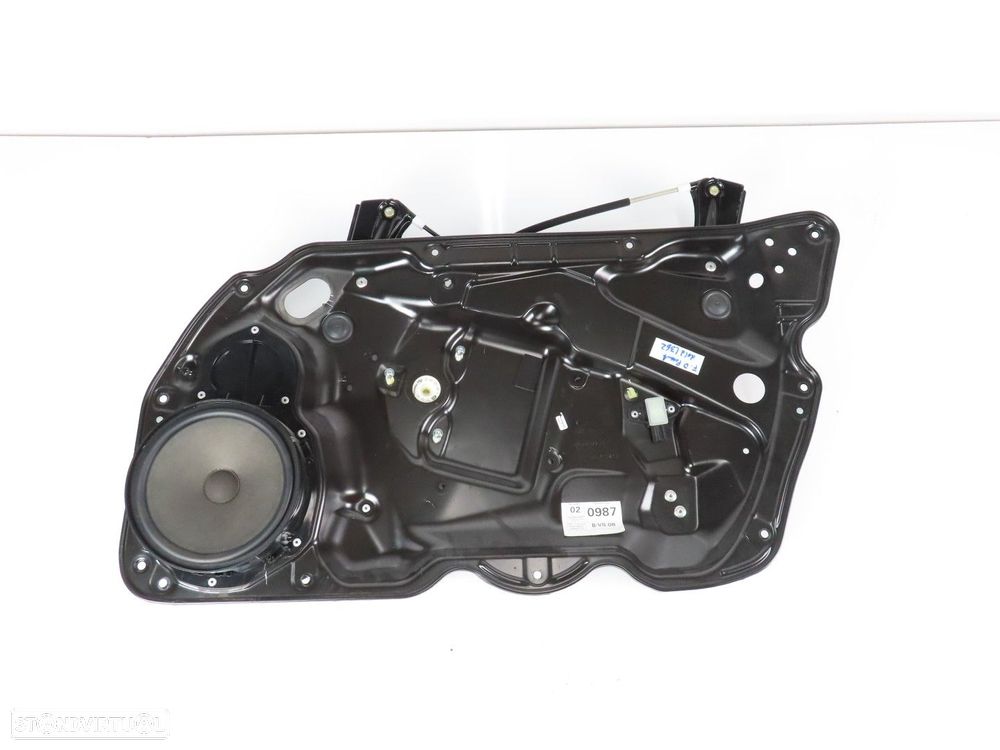 Elevador da Porta Sem Motor Direito/Frente Seminovo/ Original VW PASSAT (362)/VW... - 2