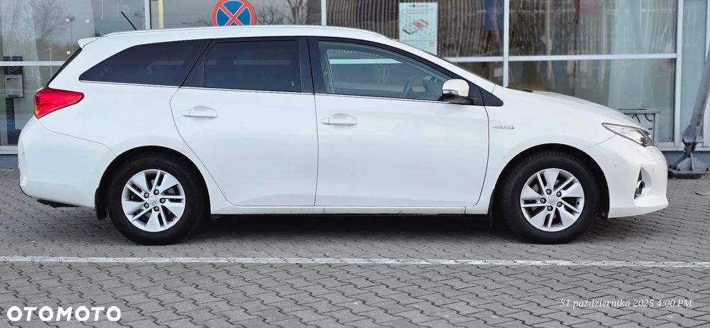 Toyota Auris 1.8 HSD Luna - 5