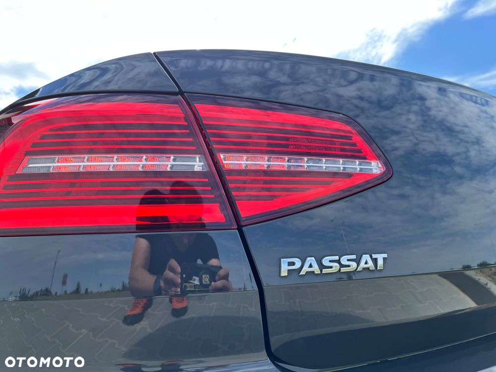 Volkswagen Passat 1.5 TSI EVO Highline DSG - 30