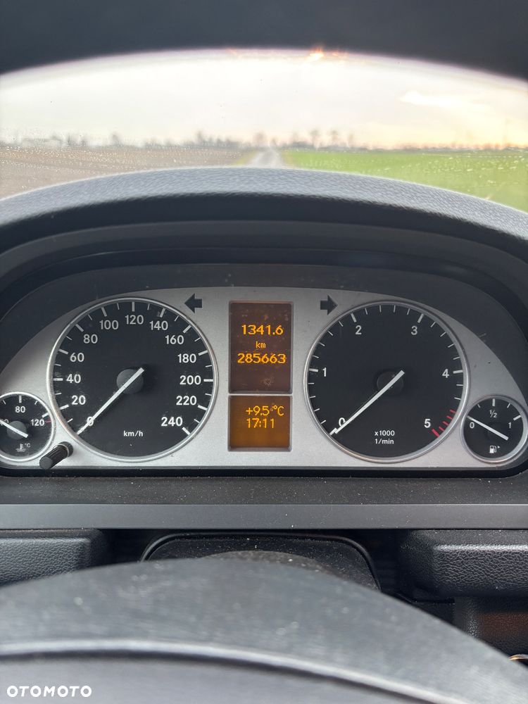 Mercedes-Benz Klasa B 200 CDI DPF SPORT EDITION - 12