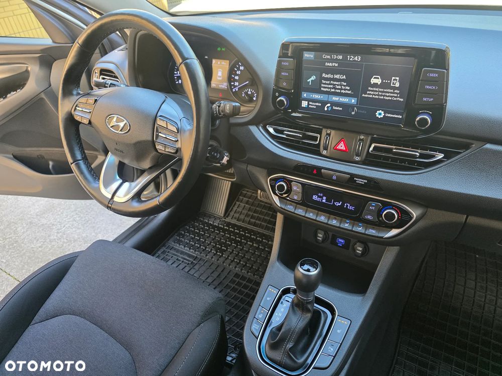 Hyundai i30 1.5 T-GDI 48V Comfort DCT - 11