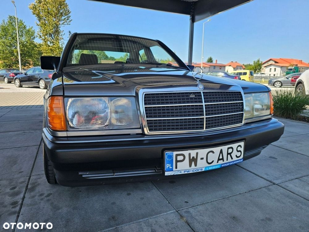 Mercedes-Benz W201 (190) - 6