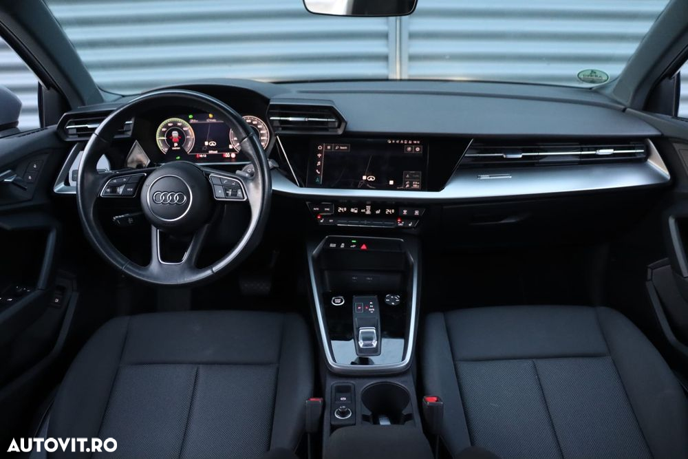 Audi A3 40 TFSIe Sportback S tronic S line - 12