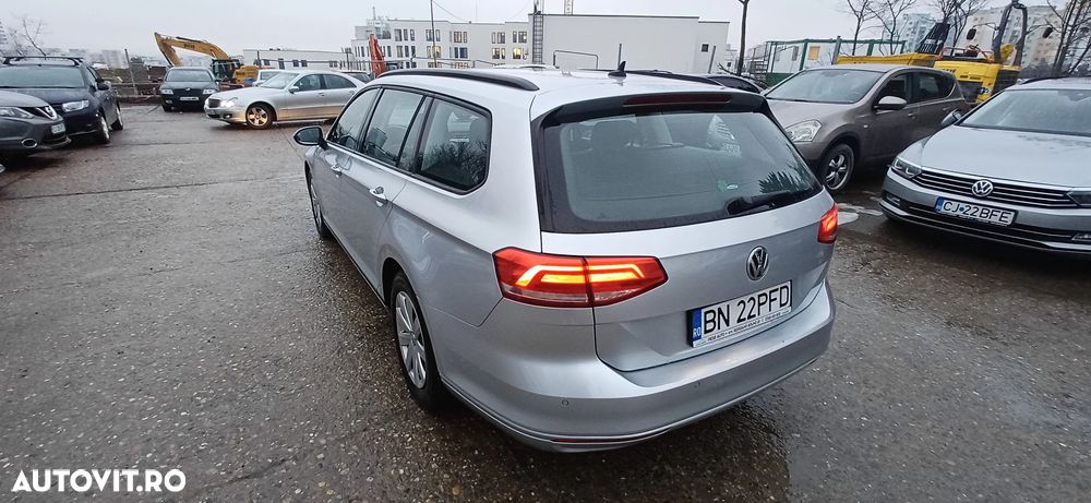 Volkswagen Passat 2.0 TDI SCR Highline - 4