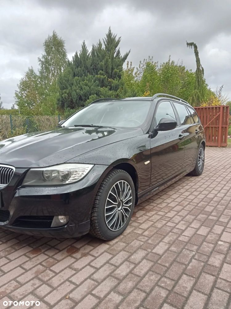 BMW Seria 3 318d - 3