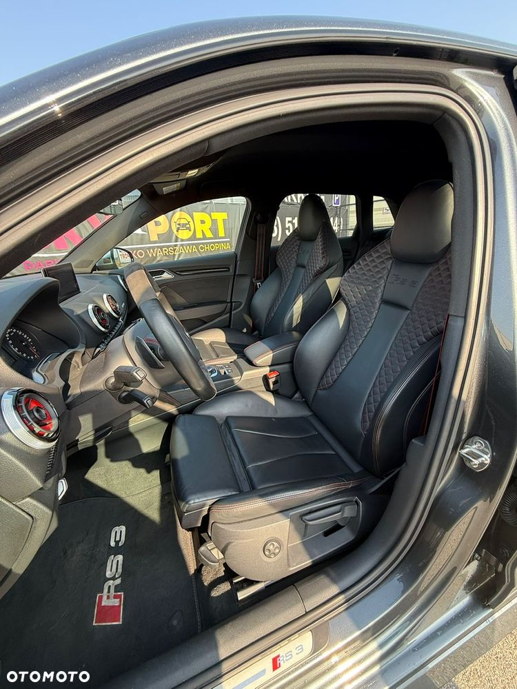 Audi RS3 Sportback Standard - 10