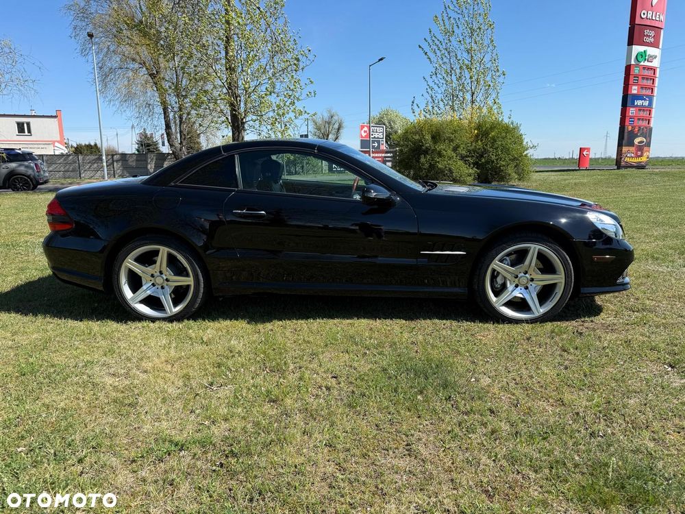 Mercedes-Benz SL - 10