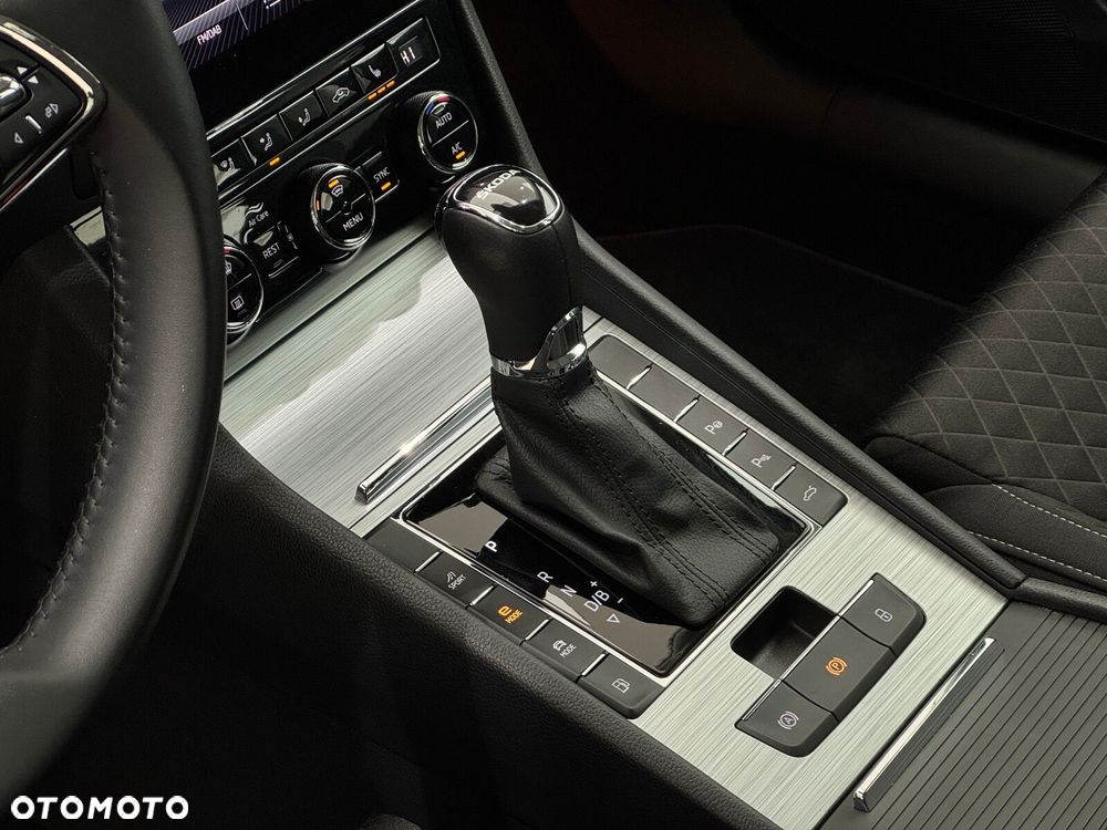 Skoda Superb 1.4 TSI Plug-In Hybrid Ambition DSG - 9