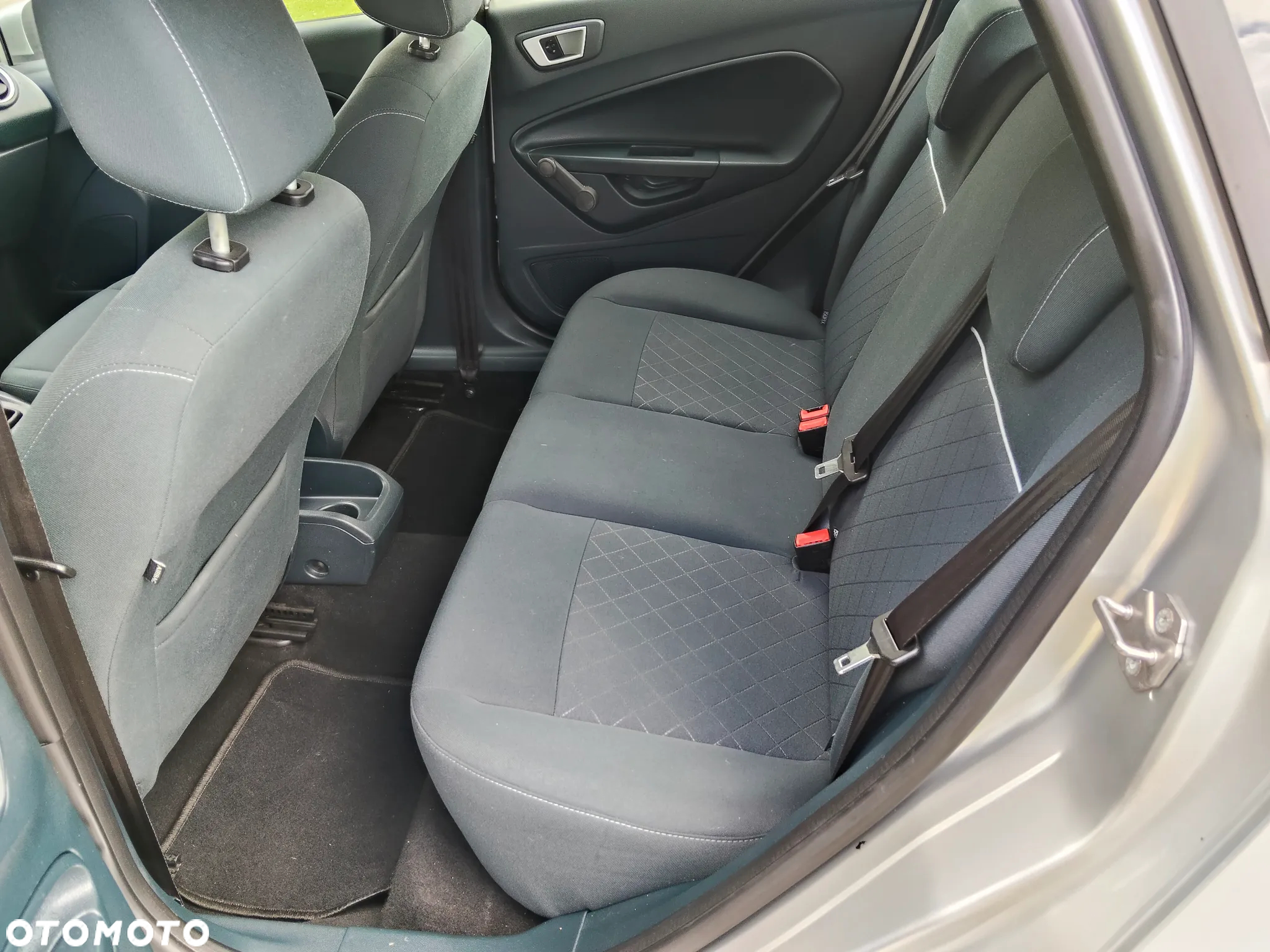 Ford Fiesta 1.25 Silver X (Ambiente) - 20