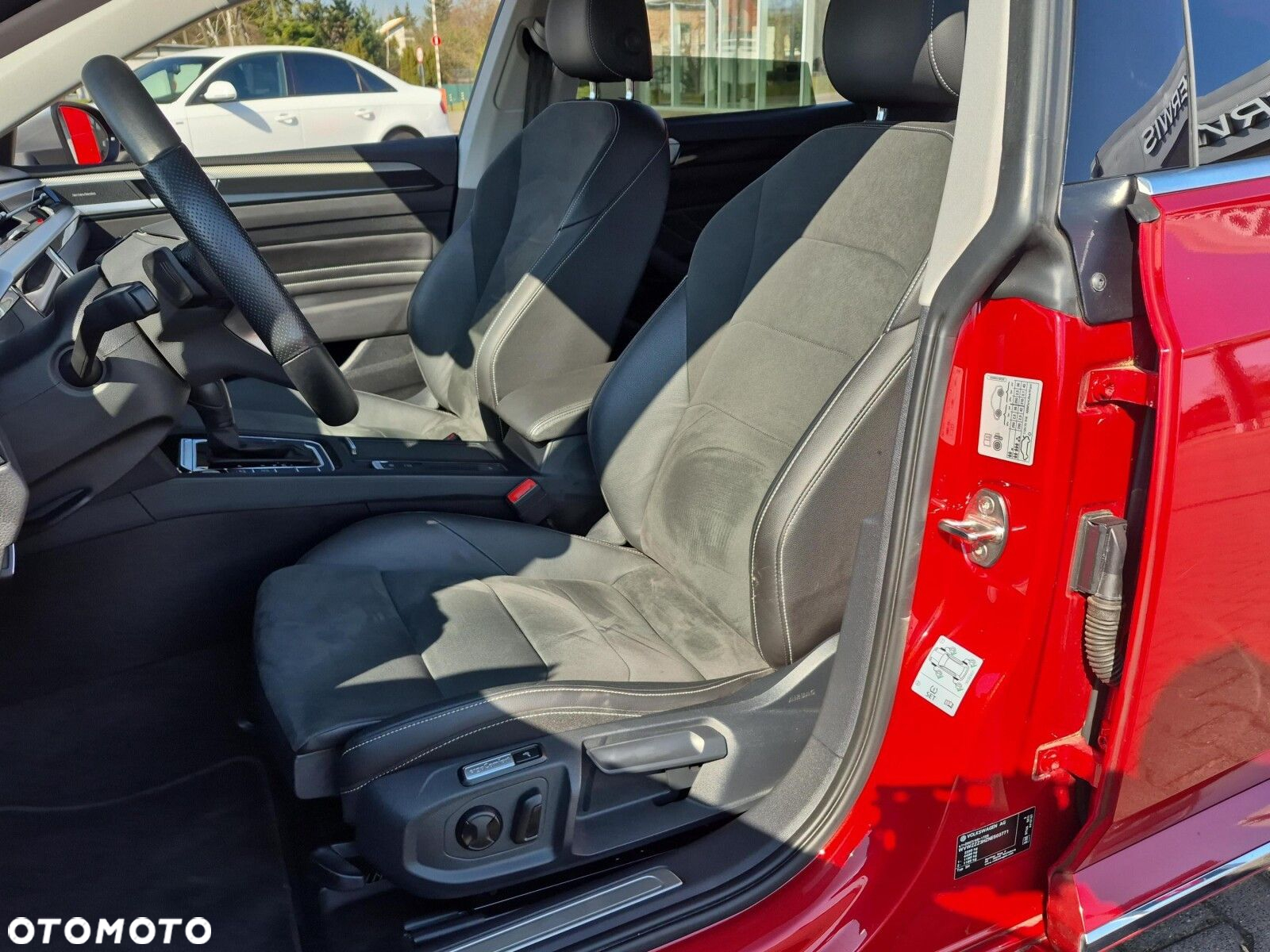 Volkswagen Arteon 2.0 TDI 4Motion Elegance DSG - 10
