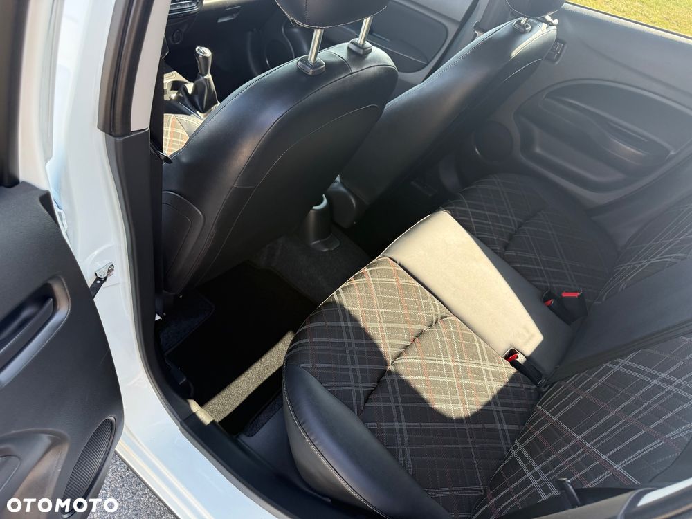 Mitsubishi Space Star 1.2 Intro Edition+ - 21