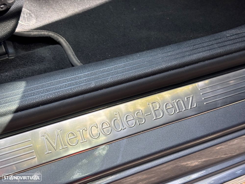 Mercedes-Benz C 300 BlueTEC Hybrid - 21