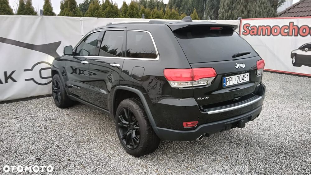 Jeep Grand Cherokee - 12