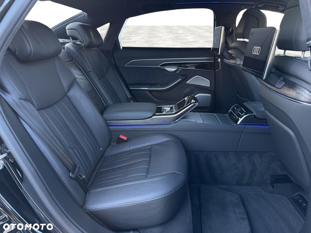 Audi A8 - 17