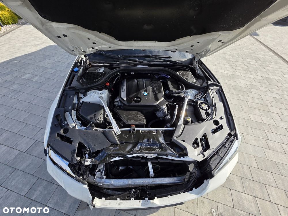 BMW Seria 5 520d xDrive MHEV M Sport sport - 13