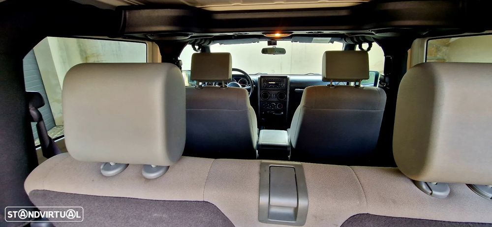 Jeep Wrangler 2.8 CRD DPF Auto Rubicon - 12