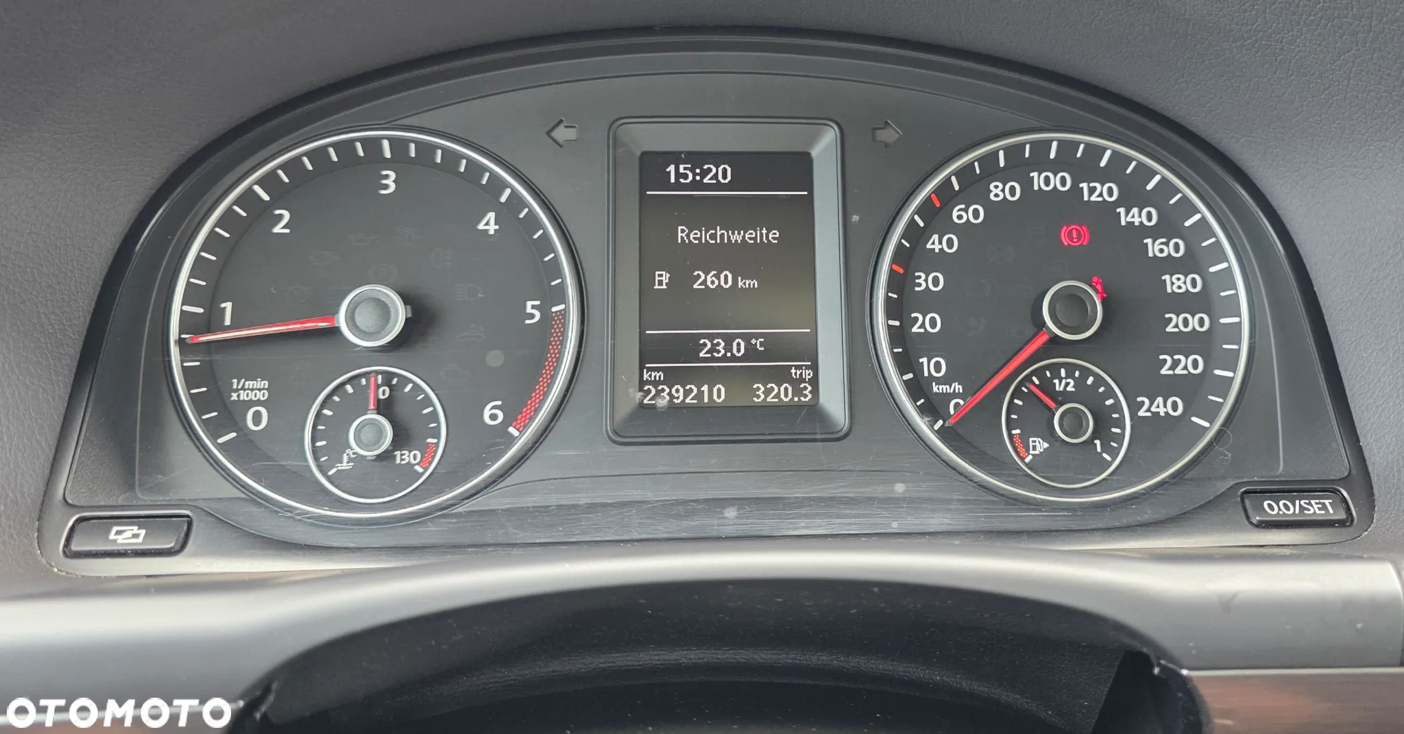Volkswagen Touran 2.0 TDI United - 26
