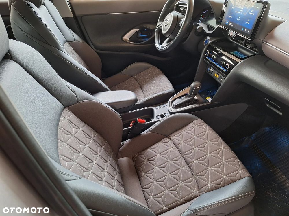 Toyota Yaris Cross Hybrid 1.5 Executive - 7