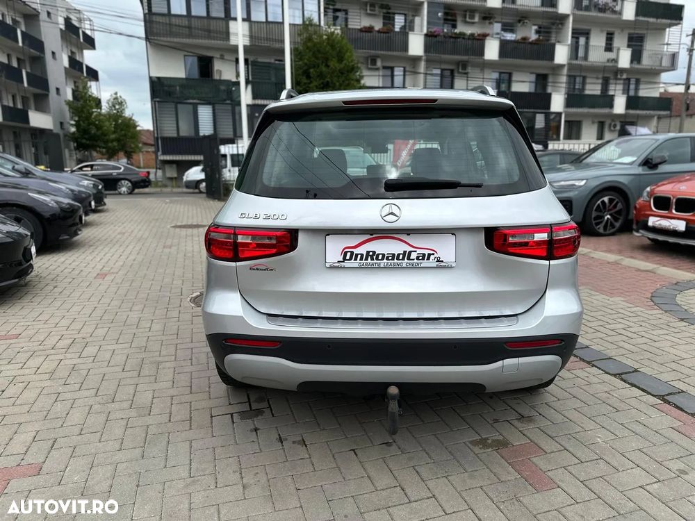 Mercedes-Benz GLB 200 7G-DCT - 15