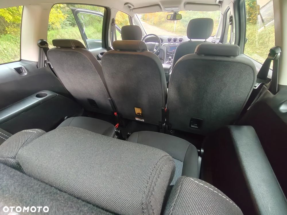 Ford S-Max 2.0 TDCi DPF Champions Edition - 35