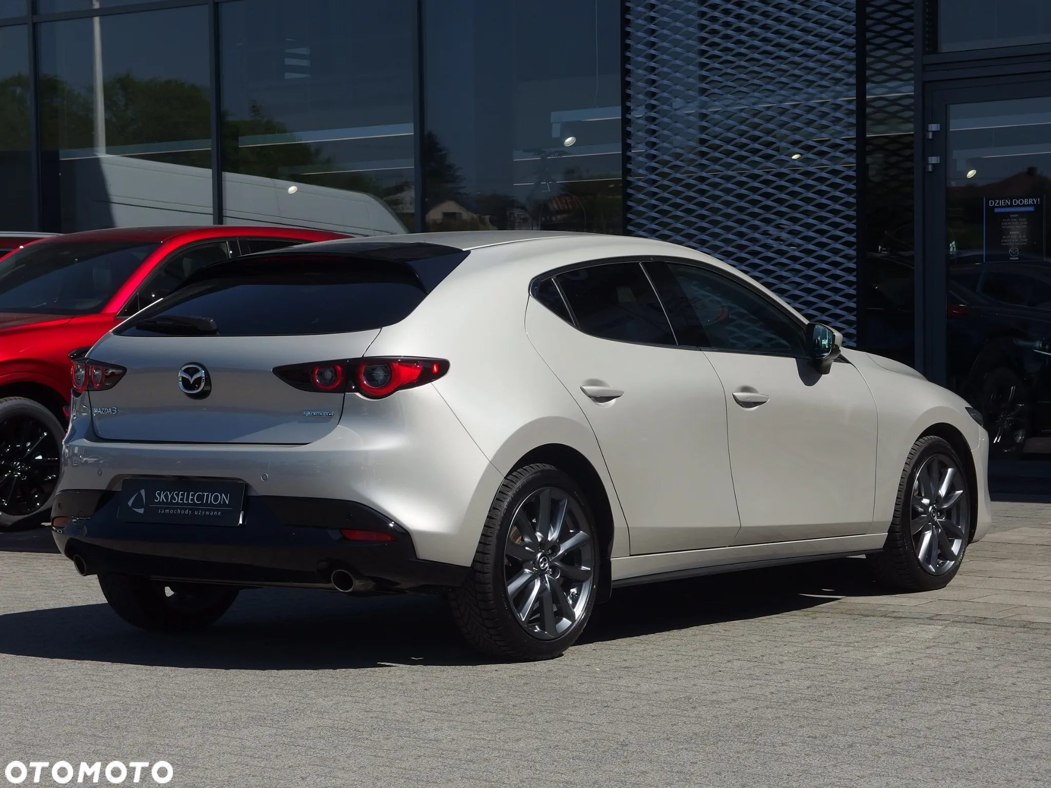 Mazda 3 - 8