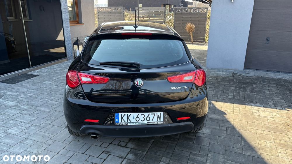 Alfa Romeo Giulietta 1.6 JTDM 16V TCT B-Tech - 8