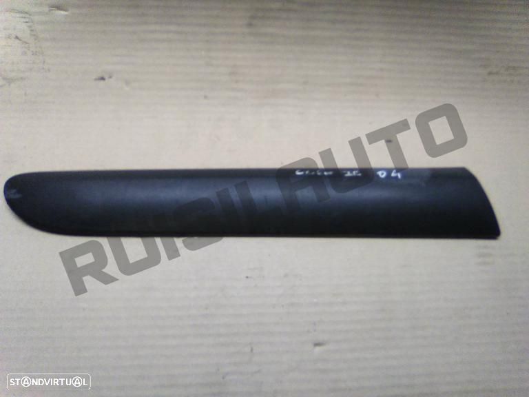 Friso Painel Direito Pequeno  Renault Clio Ii [1998_2012] 1.5 D - 1