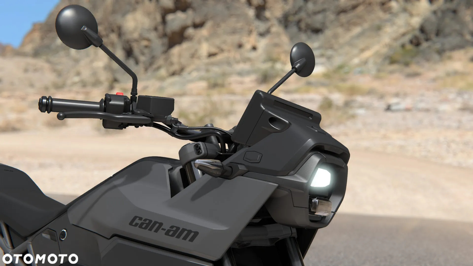 Can-Am Inny - 10