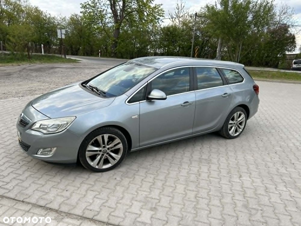 Opel Astra 1.7 CDTI Sport - 2