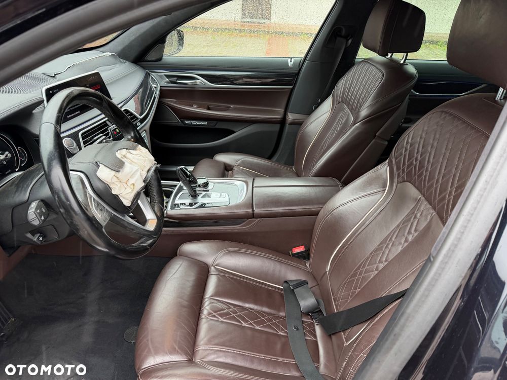 BMW Seria 7 740d xDrive - 16