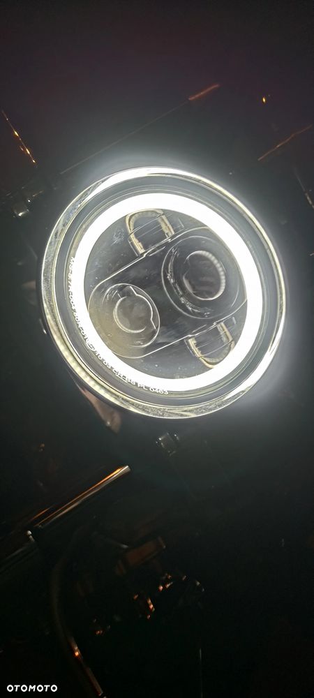Yamaha XVS - 6