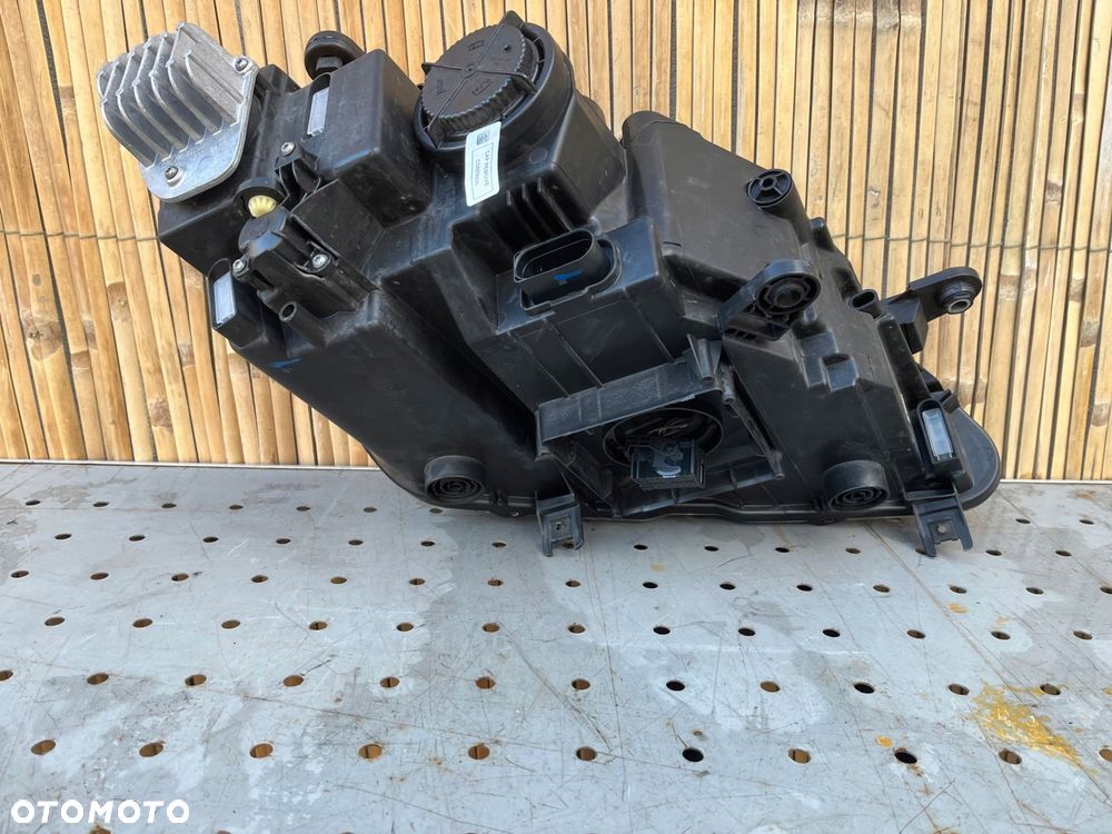 LAMPA LEWA LEWY FULL LED SEAT ATECA 576941007F - 4