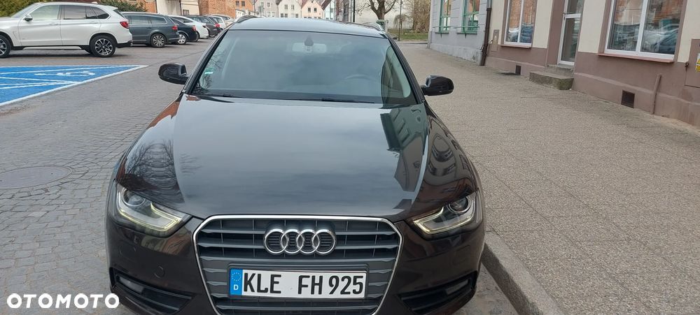Audi A4 Avant - 16