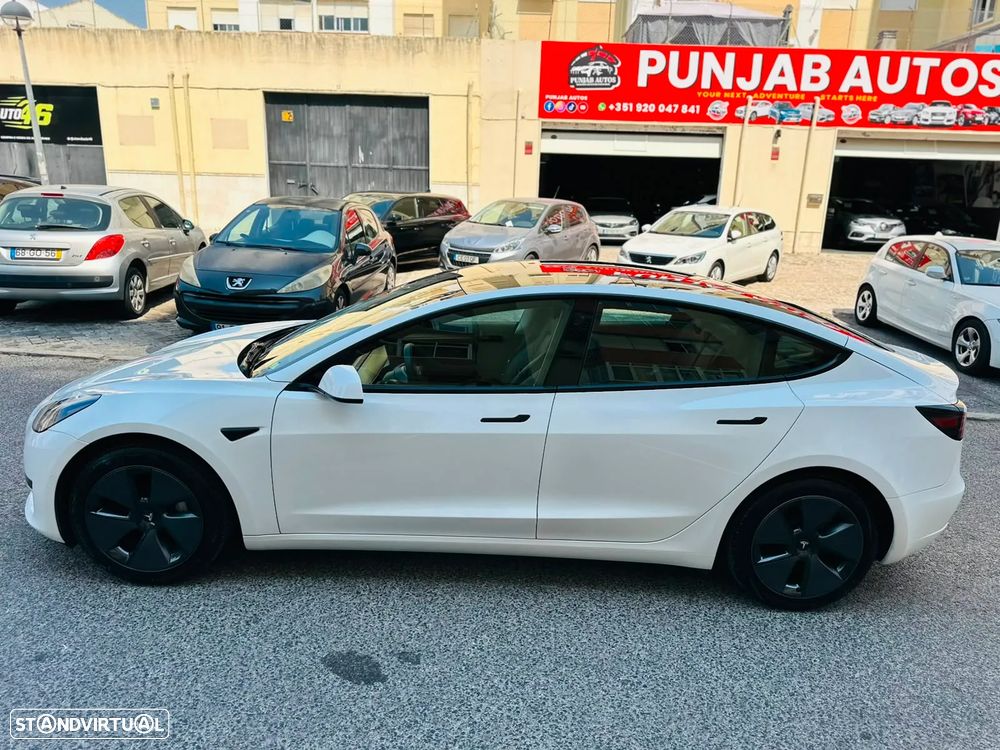 Tesla Model 3 Standard Range Plus RWD - 2