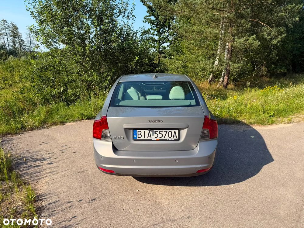 Volvo S40 1.6 - 2