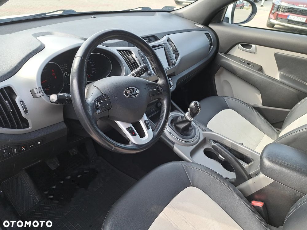 Kia Sportage 1.6 GDI Business Line 2WD - 9