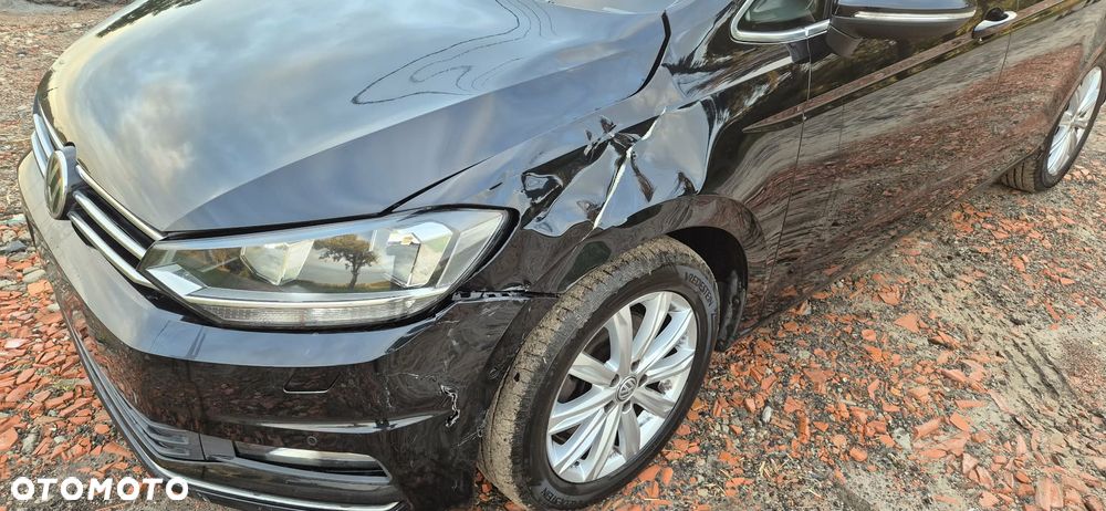 Volkswagen Touran - 9