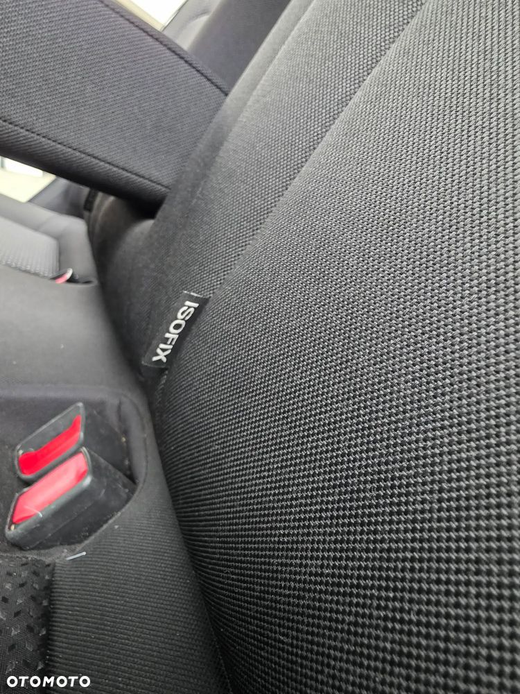 Hyundai i30 - 34