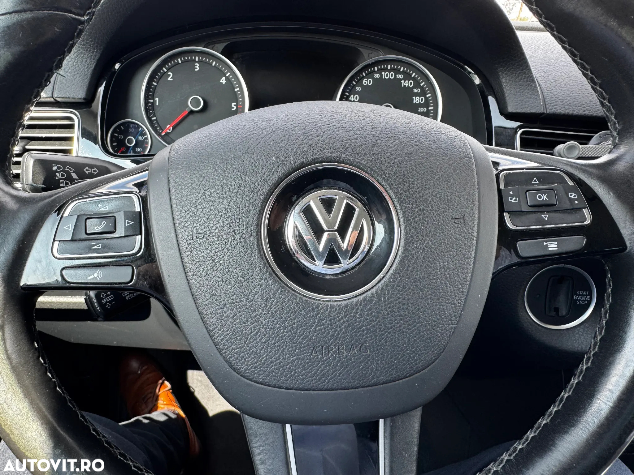 Volkswagen Touareg 3.0 V6 TDI BMT - 9