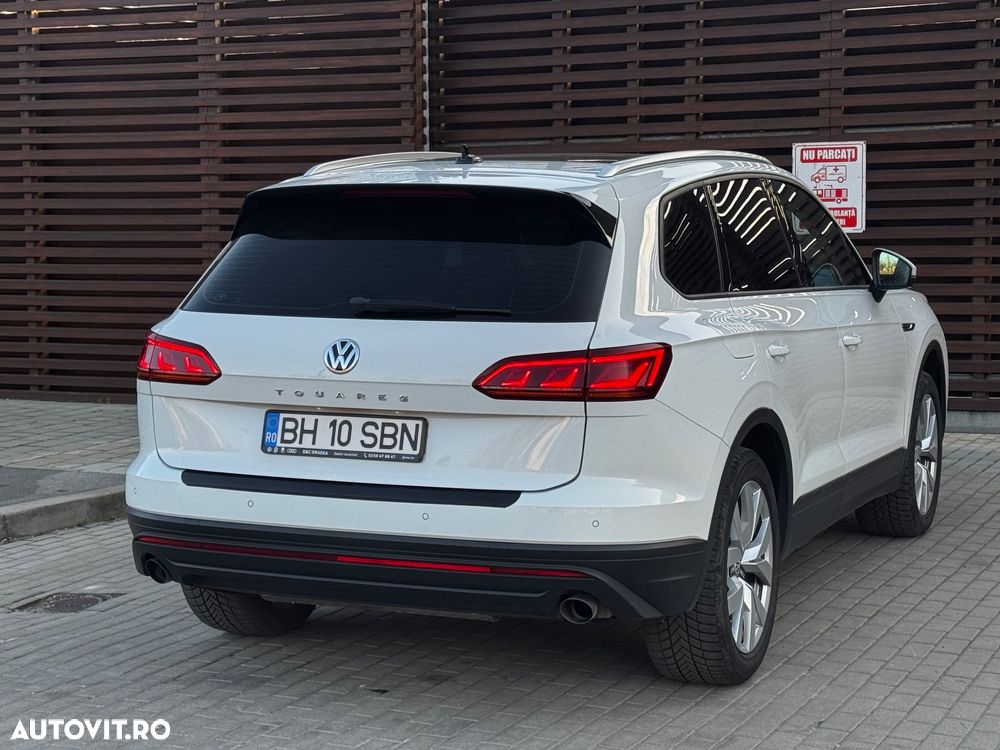Volkswagen Touareg V6 TDI Elegance - 11