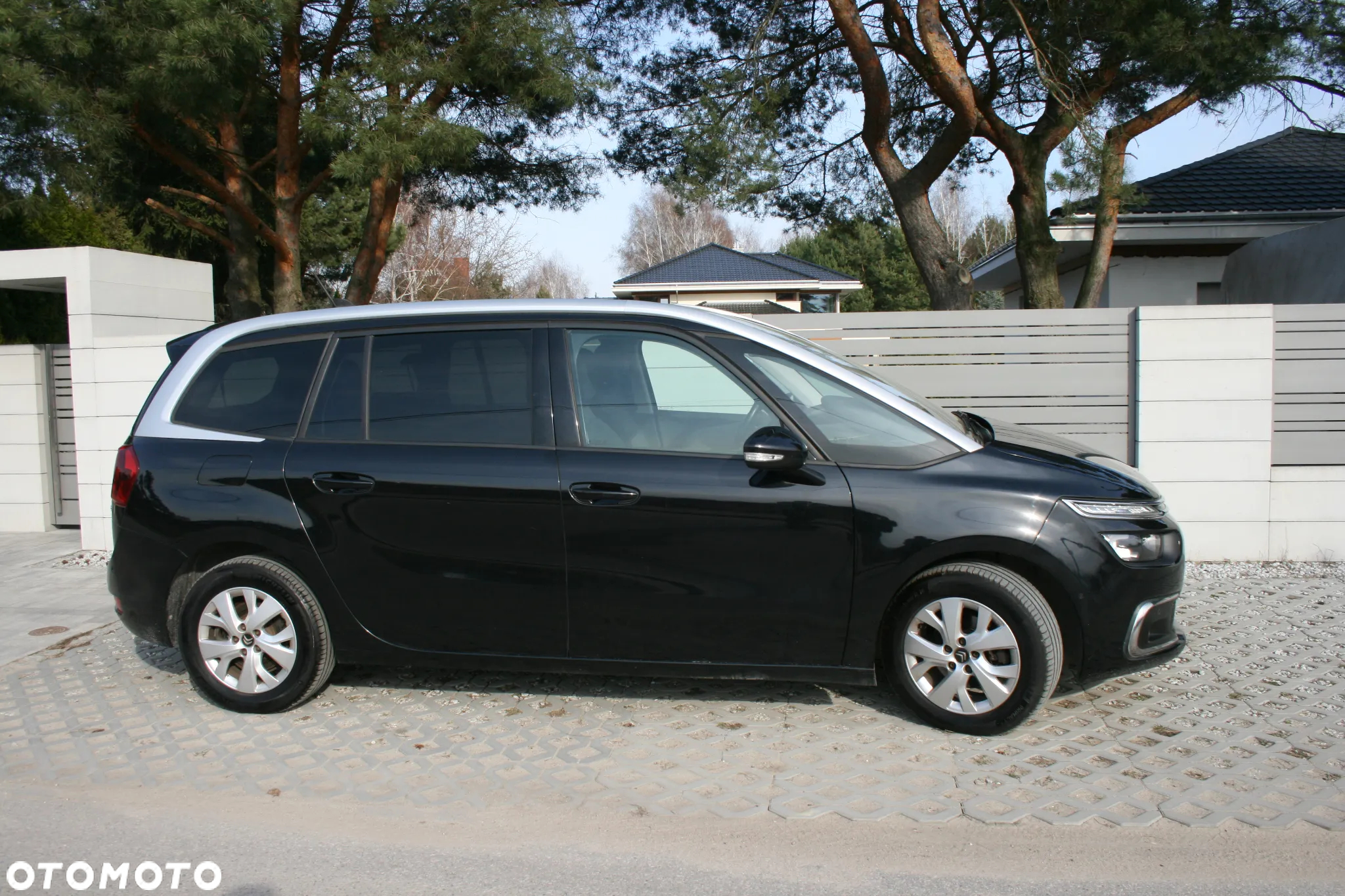 Citroën C4 Grand Picasso 1.6 BlueHDi Shine S&S - 27