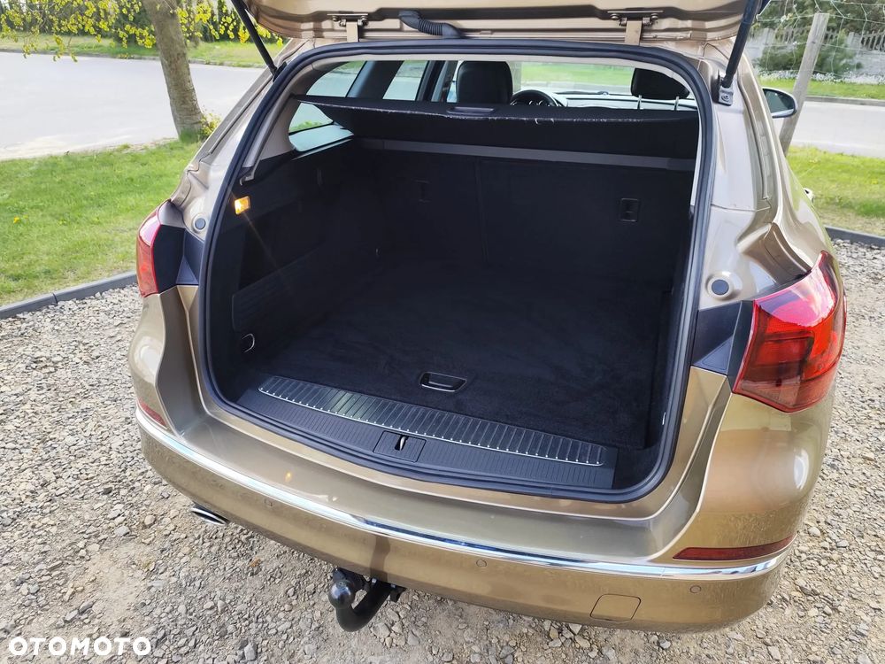 Opel Astra 2.0 CDTI DPF SportsTourer Style - 29