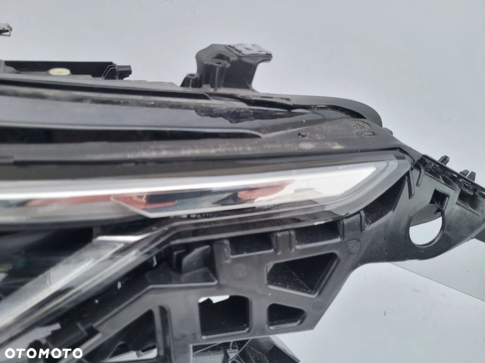 Vw Golf VIII 8 lampa przód lewa full led IQ - 4