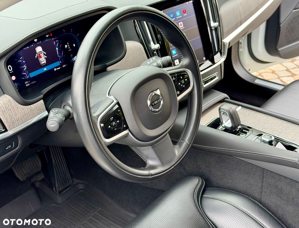 Volvo V90 Cross Country B5 D AWD Ultimate - 13