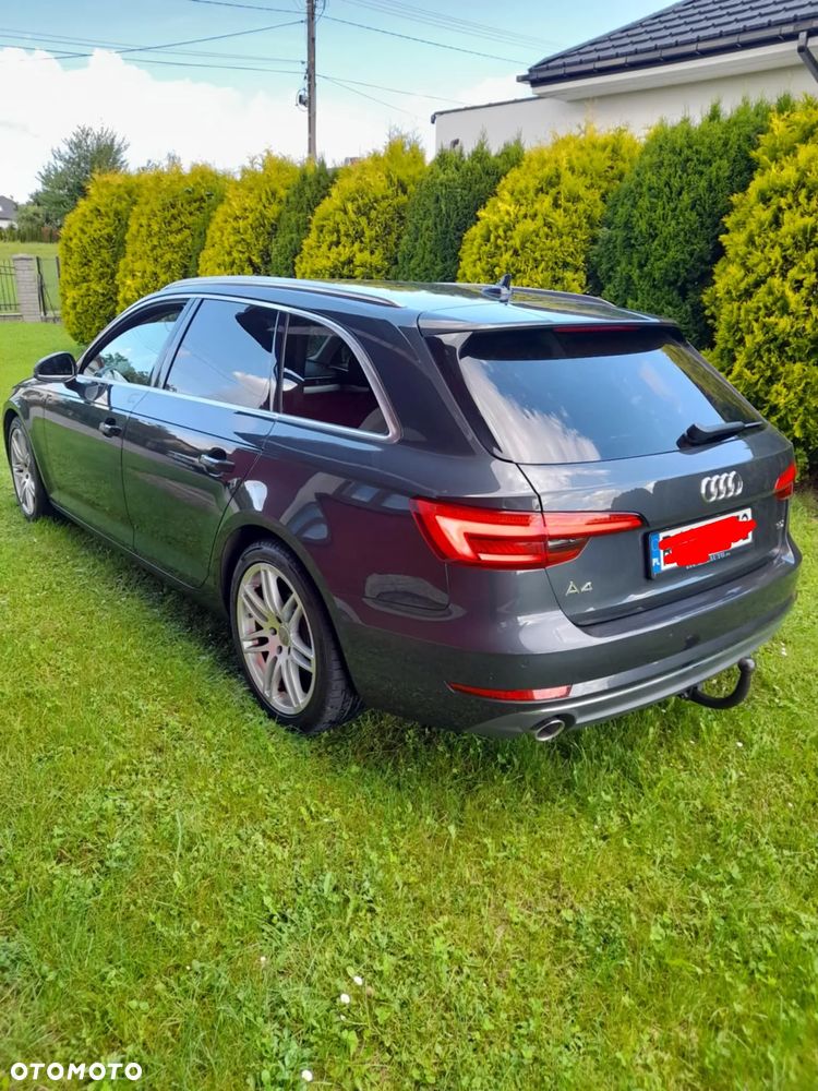 Audi A4 Avant 2.0 TDI Sport S tronic - 25