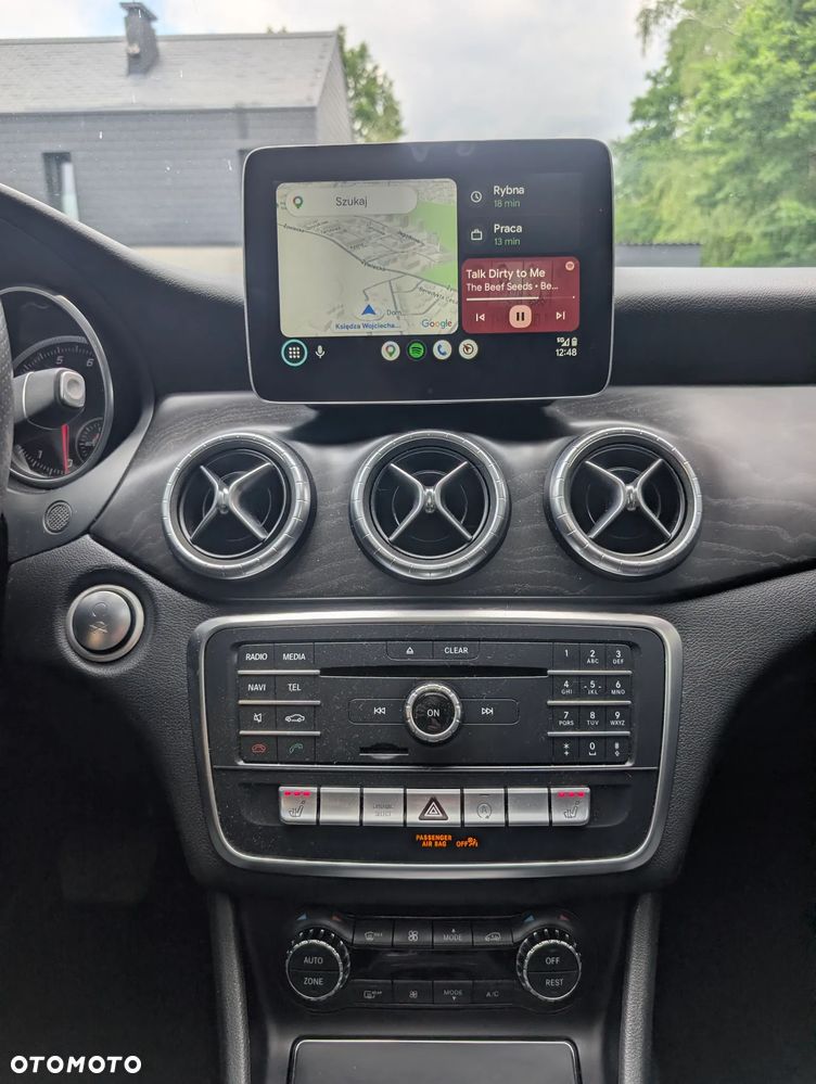 Mercedes-Benz CLA 250 4Matic 7G-DCT Sport - 13