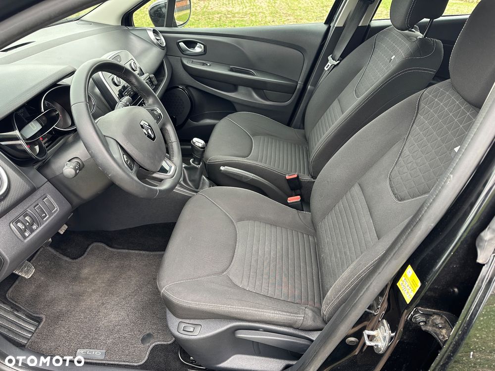 Renault Clio 1.2 16V 75 LIMITED - 32