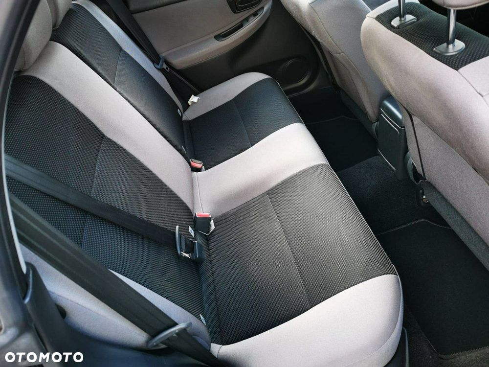 Subaru Impreza SW 2.0 RS - 25