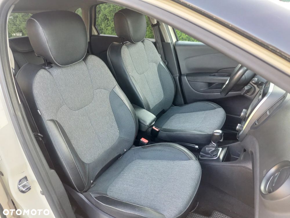 Renault Captur (ENERGY) dCi 90 EDC INTENS - 15