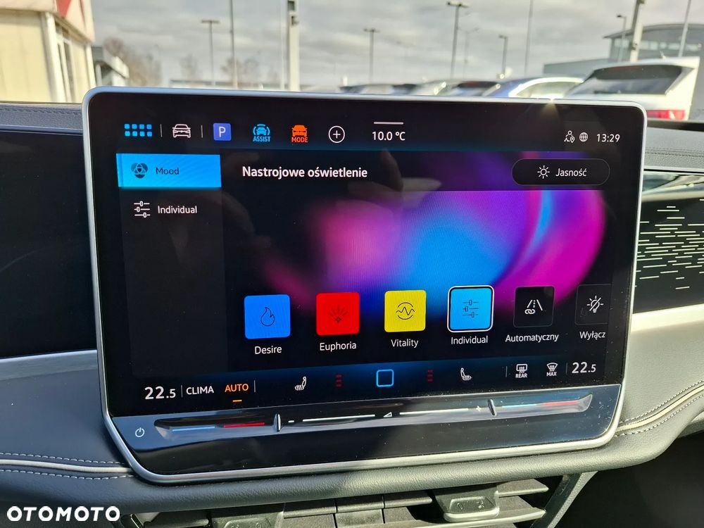 Volkswagen Passat Variant 2.0 TDI SCR DSG Elegance - 37